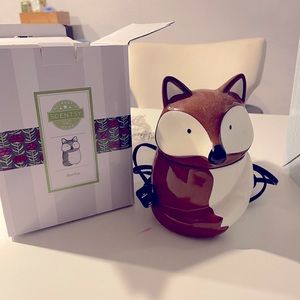 Scentsy Fox Warmer